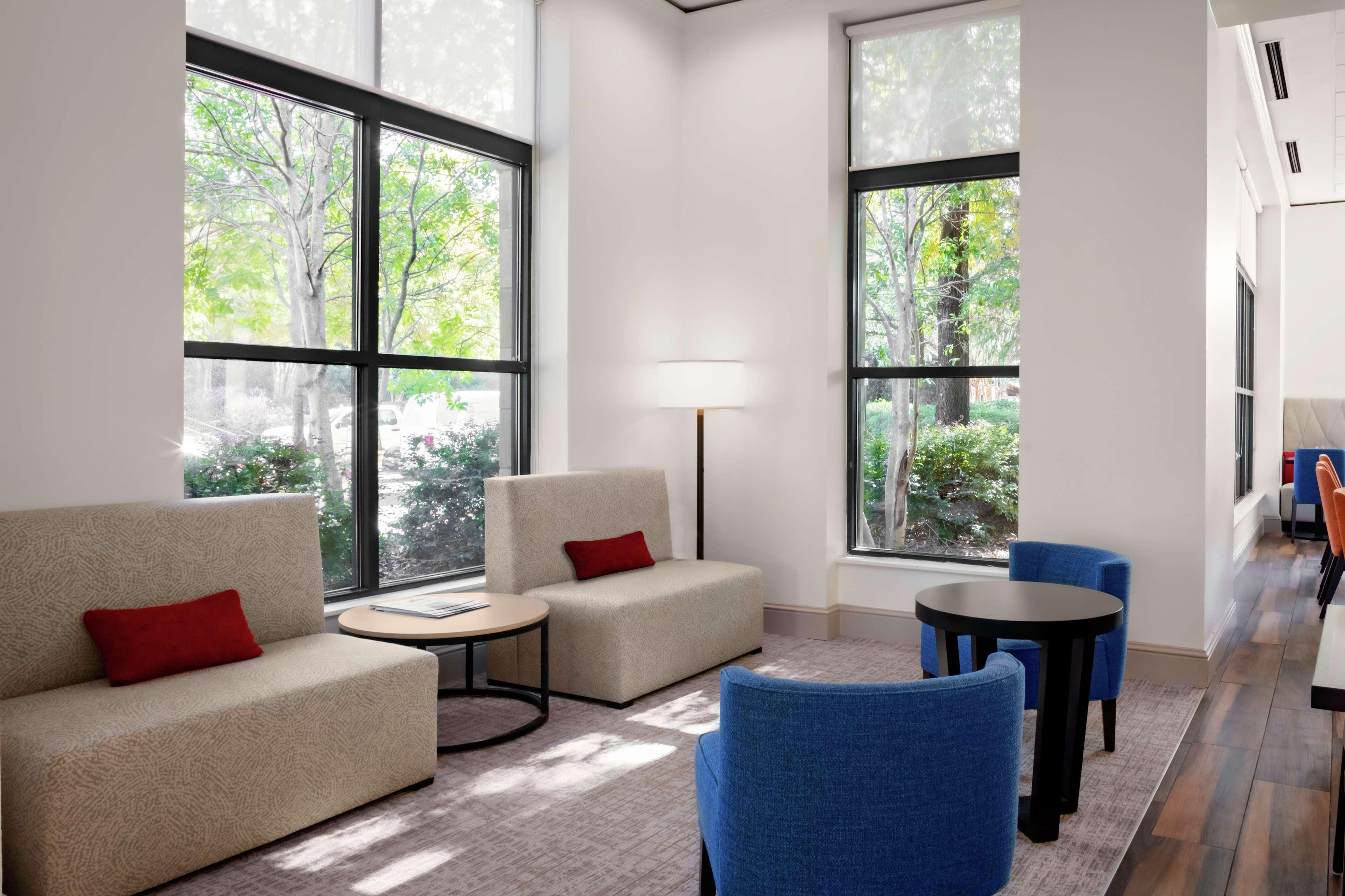 Hilton Garden Inn Atlanta Perimeter Center Данвуді Екстер'єр фото