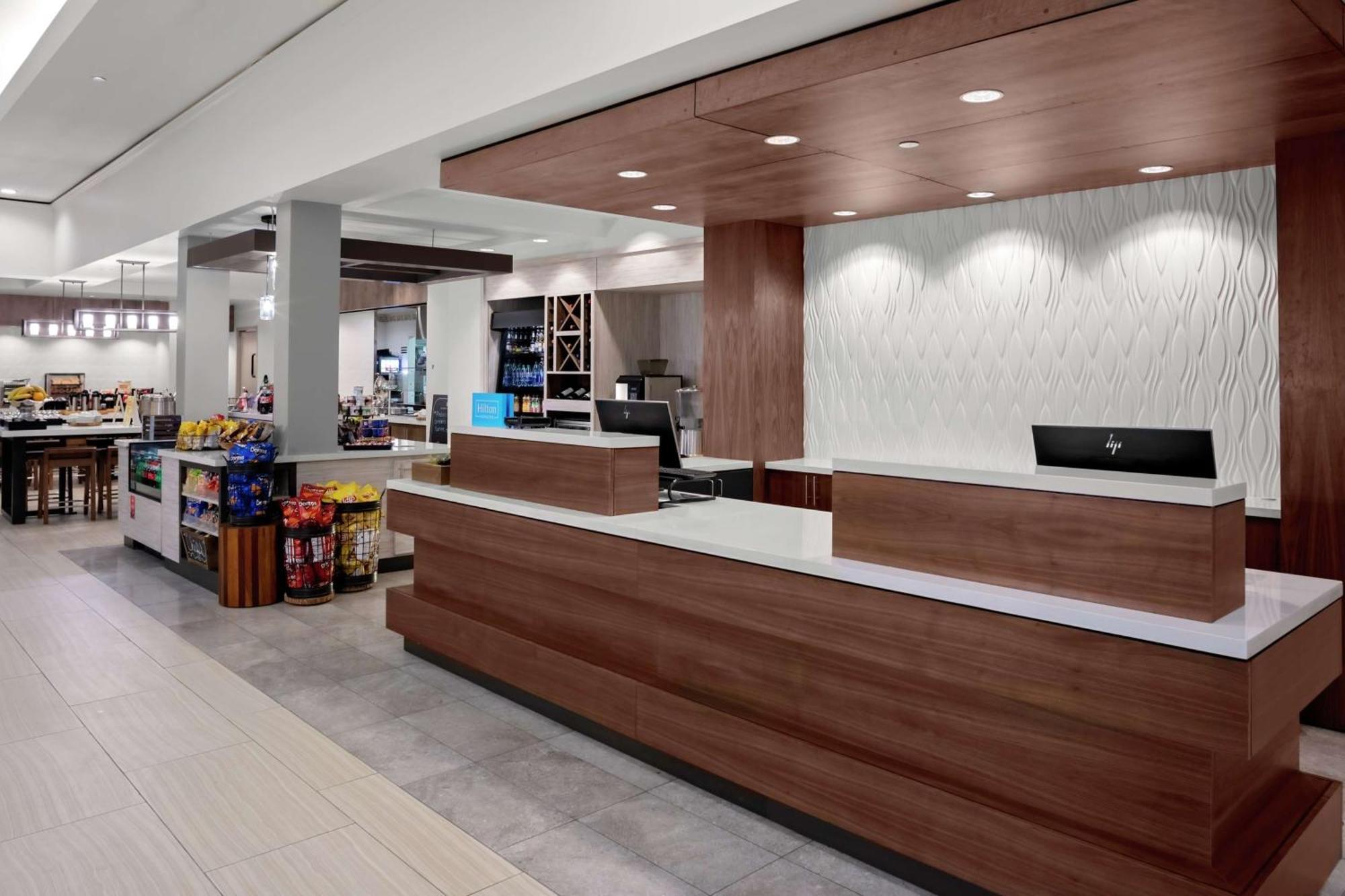 Hilton Garden Inn Atlanta Perimeter Center Данвуді Екстер'єр фото