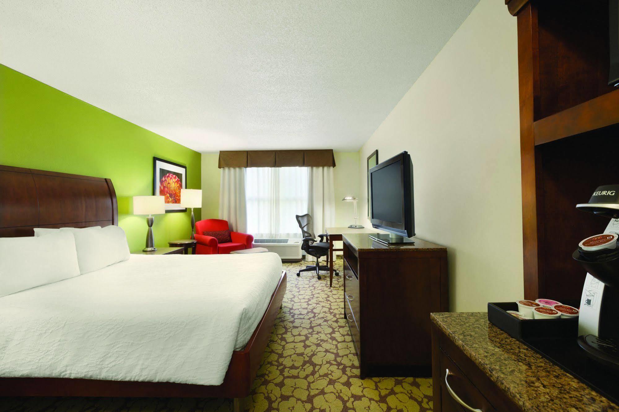 Hilton Garden Inn Atlanta Perimeter Center Данвуді Екстер'єр фото