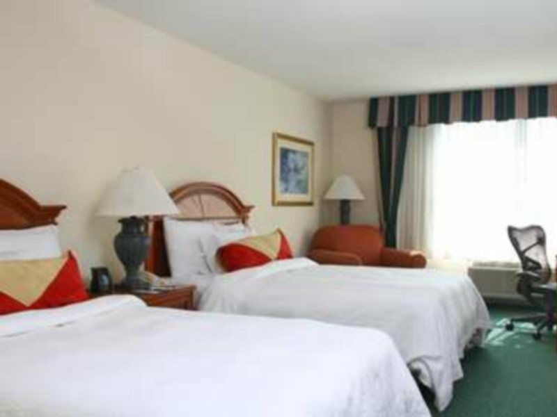 Hilton Garden Inn Atlanta Perimeter Center Данвуді Екстер'єр фото